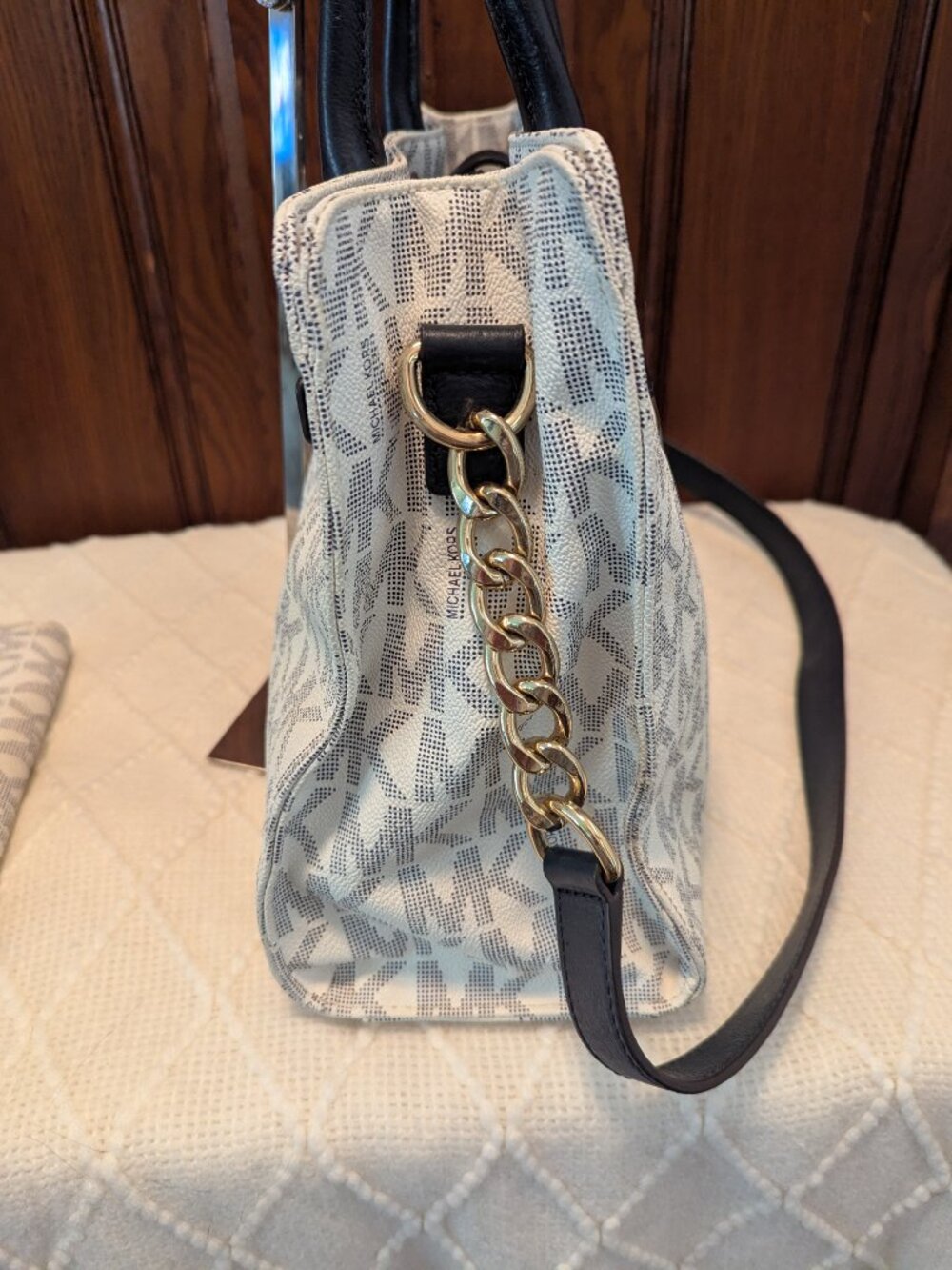 Michael Kors Hamilton Large White MK Logo Tote Bag Gold Chain Leather Trim‎ Bag - Picture 5 of 16